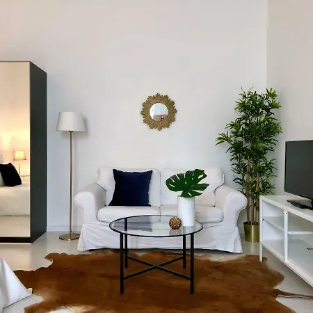 Alcantara Studio 15 * Lisbon
